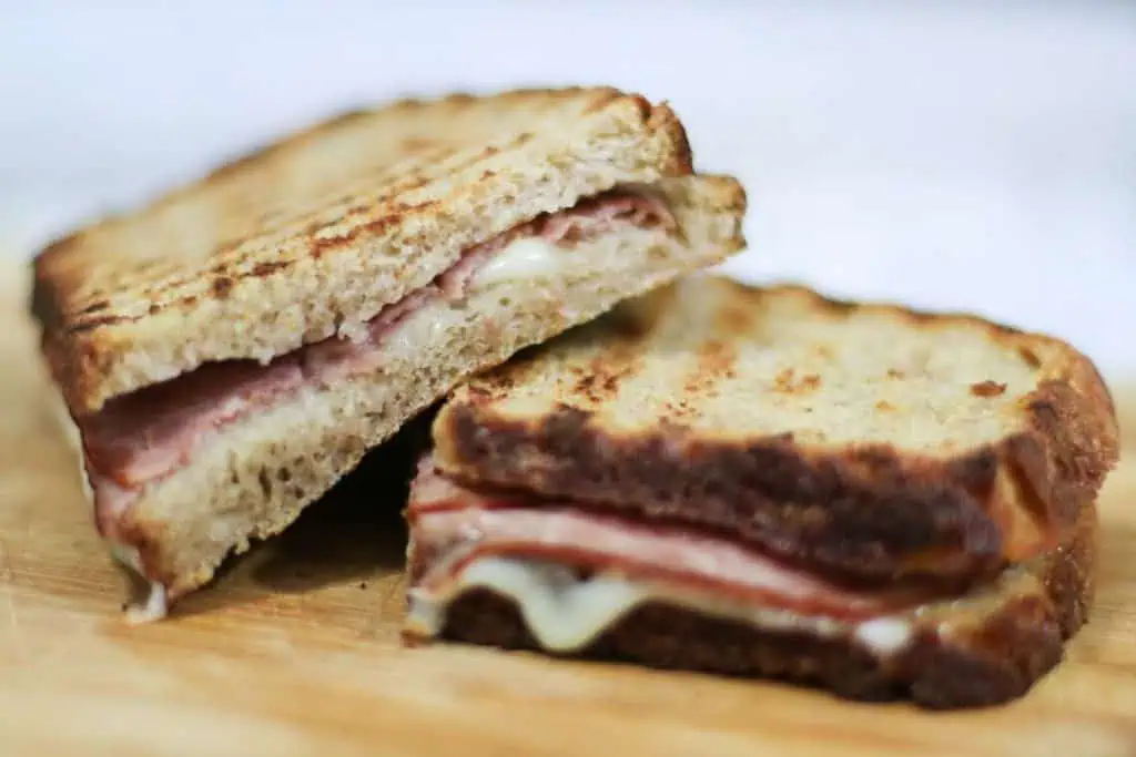 ckkdgkt0l07kz7bewvpmd5gg7-hamsammy.full