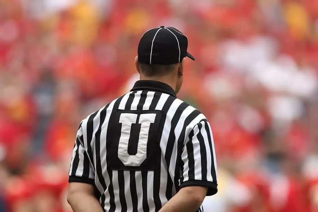 cklcmpxgc0986k9ewd67hwoyp-referee.full