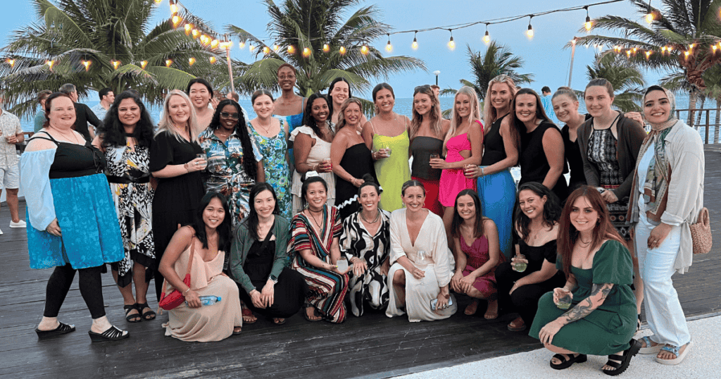 ladies-of-passport-cancun